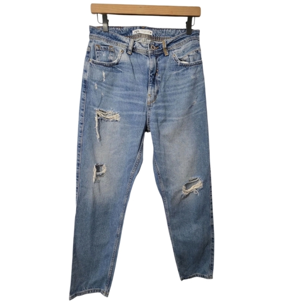 Zara Distressed Ripped High Waisted Straight Leg Jeans Sz 2